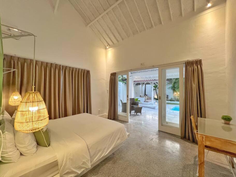 Fully Renovated 3br In - Oberoi * Seminyak (Bali)