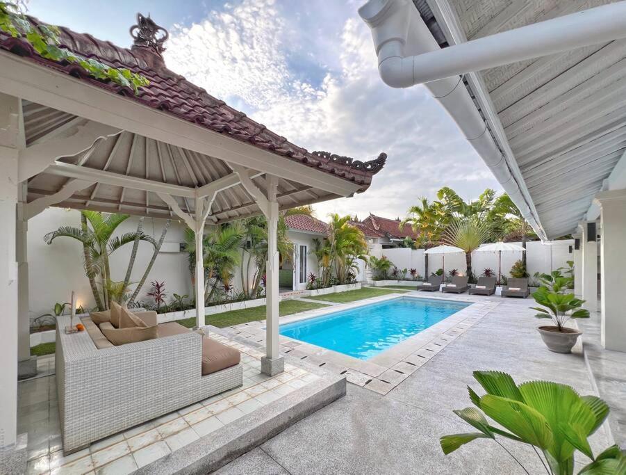 Fully Renovated 3br In - Oberoi Seminyak (Bali)