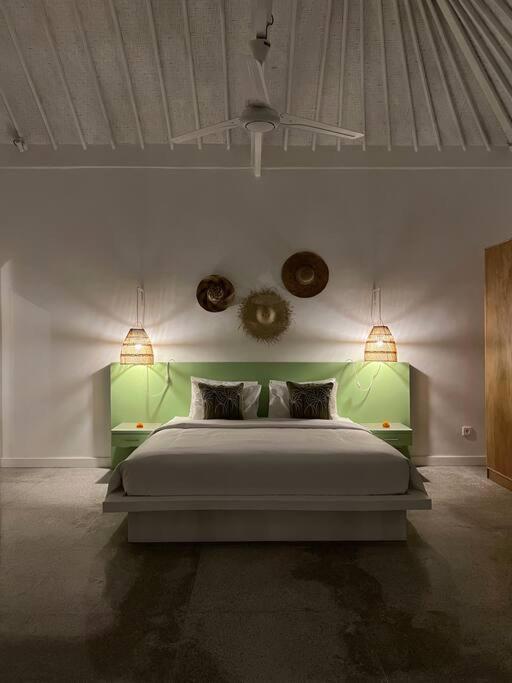 Villa Fully Renovated 3br In - Oberoi