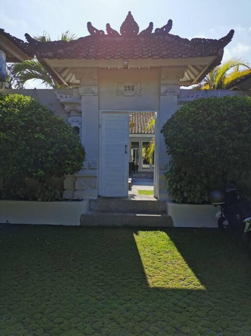 Fully Renovated 3br In - Oberoi Villa *