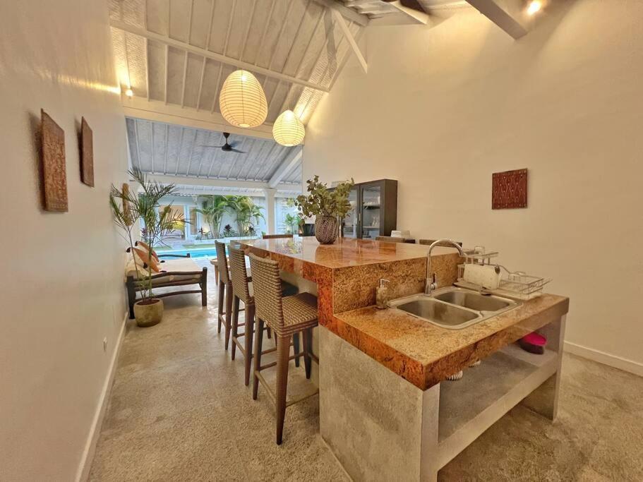 Fully Renovated 3br In - Oberoi Seminyak (Bali)
