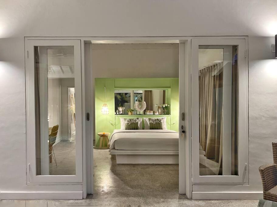 Fully Renovated 3br In - Oberoi Villa